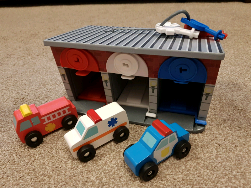 melissa and doug keys and cars